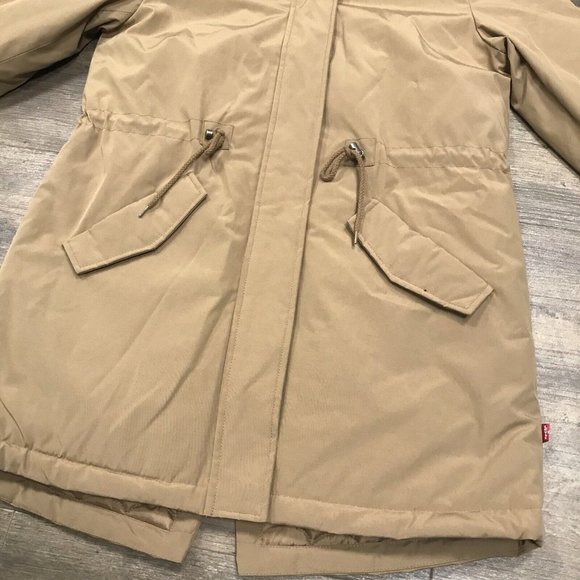 NWT Levi's Women Faux Fur Lined Hooded Parka Jacket Size Medium $225 LW7RP625 - Picture 4 of 12